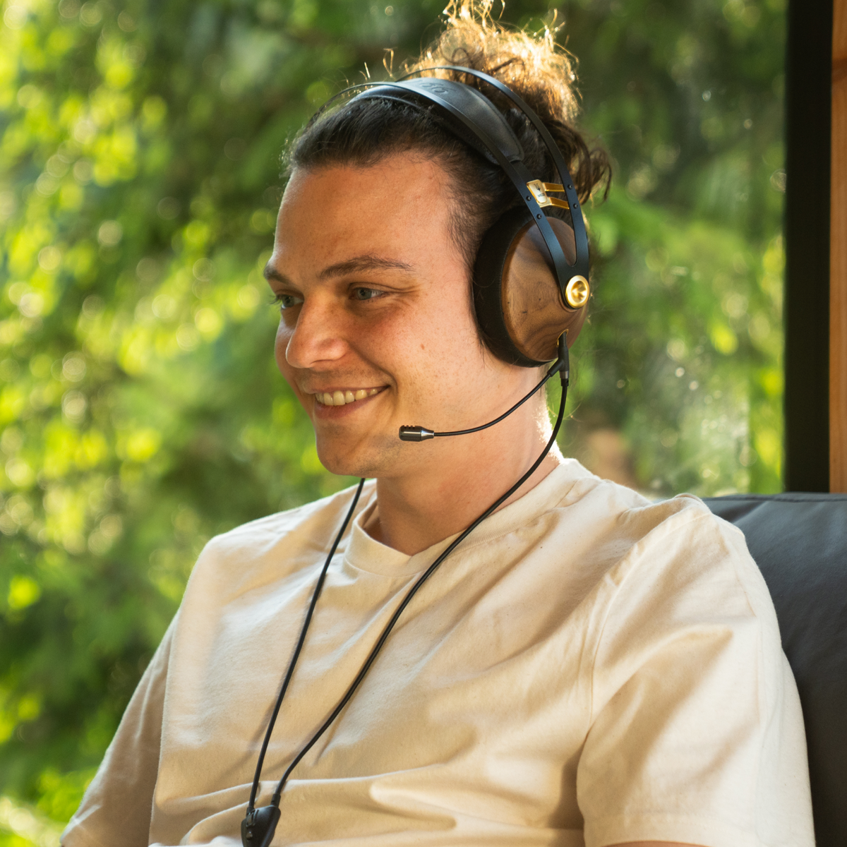 Căști cu Microfon Meze 99 Classics Headset, Walnut Gold