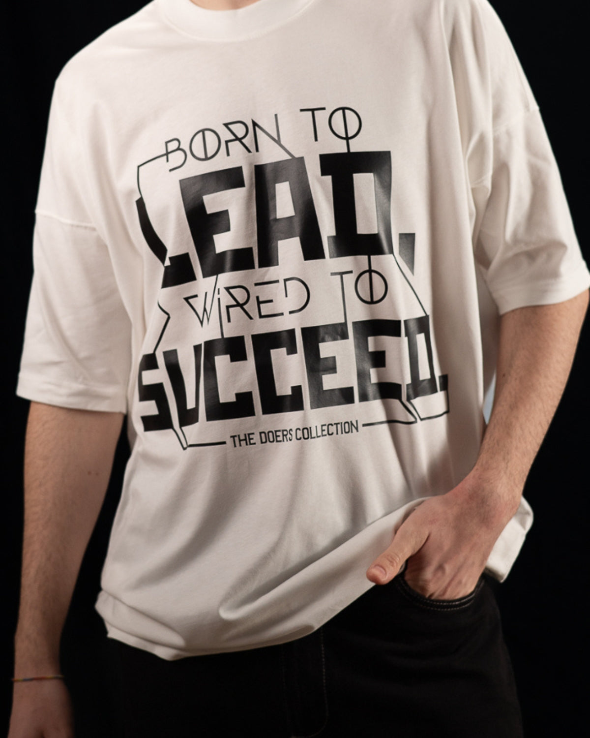 Tricou Premium Bumbac, Imprimeu “Born to Lead, Wired to Succeed”
