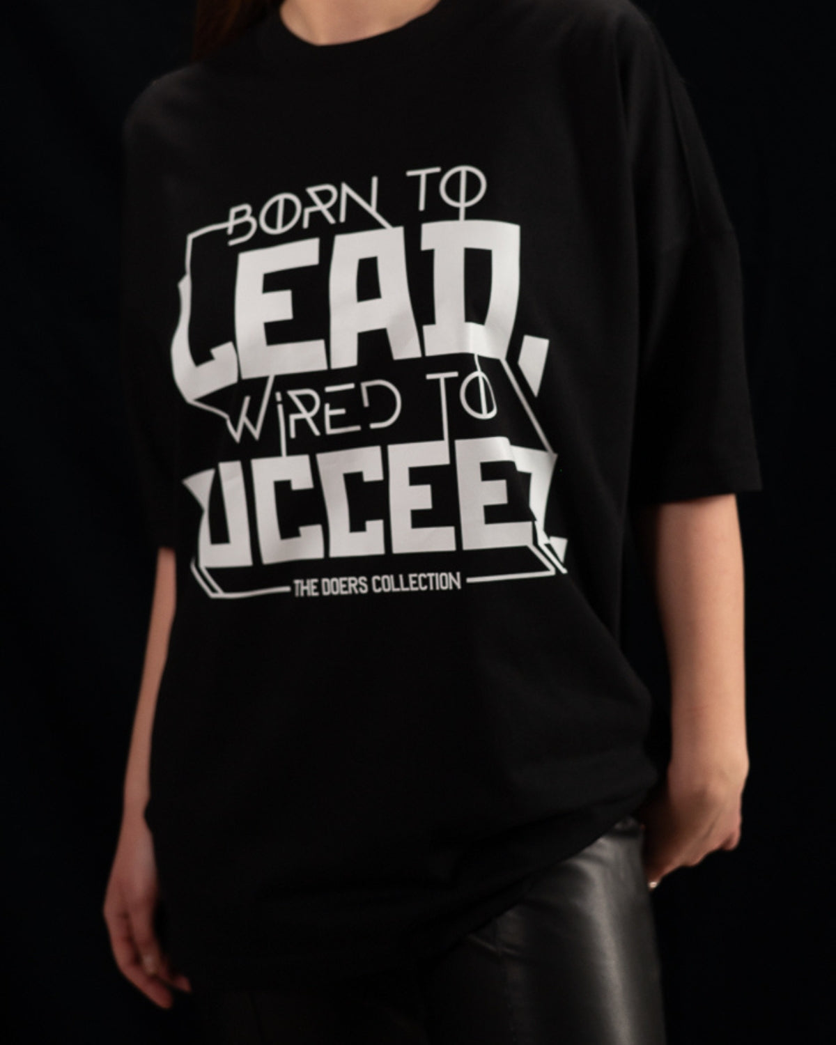 Tricou Premium Bumbac, Imprimeu “Born to Lead, Wired to Succeed”
