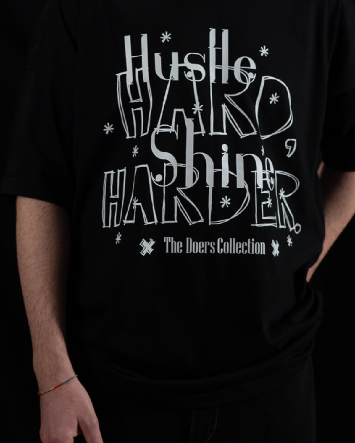 Tricou Premium Bumbac, Imprimeu “Hustle Hard, Shine Harder”