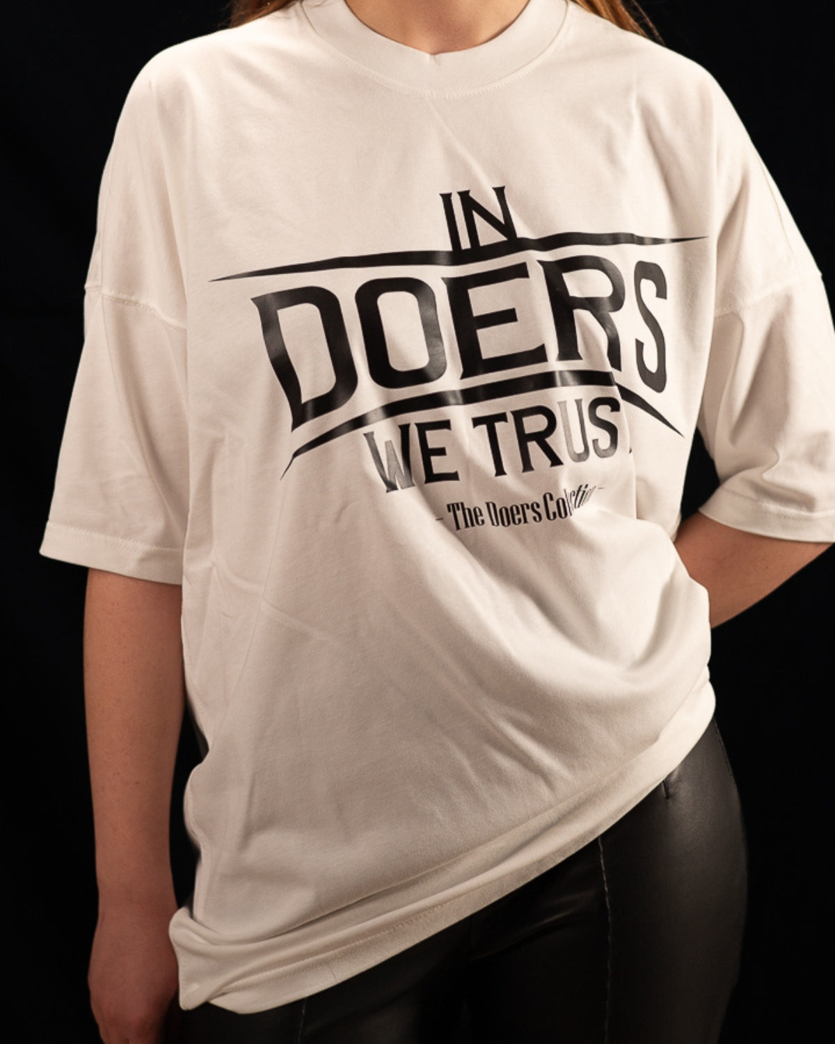 Tricou Premium Bumbac, Imprimeu “In DOERS We Trust”