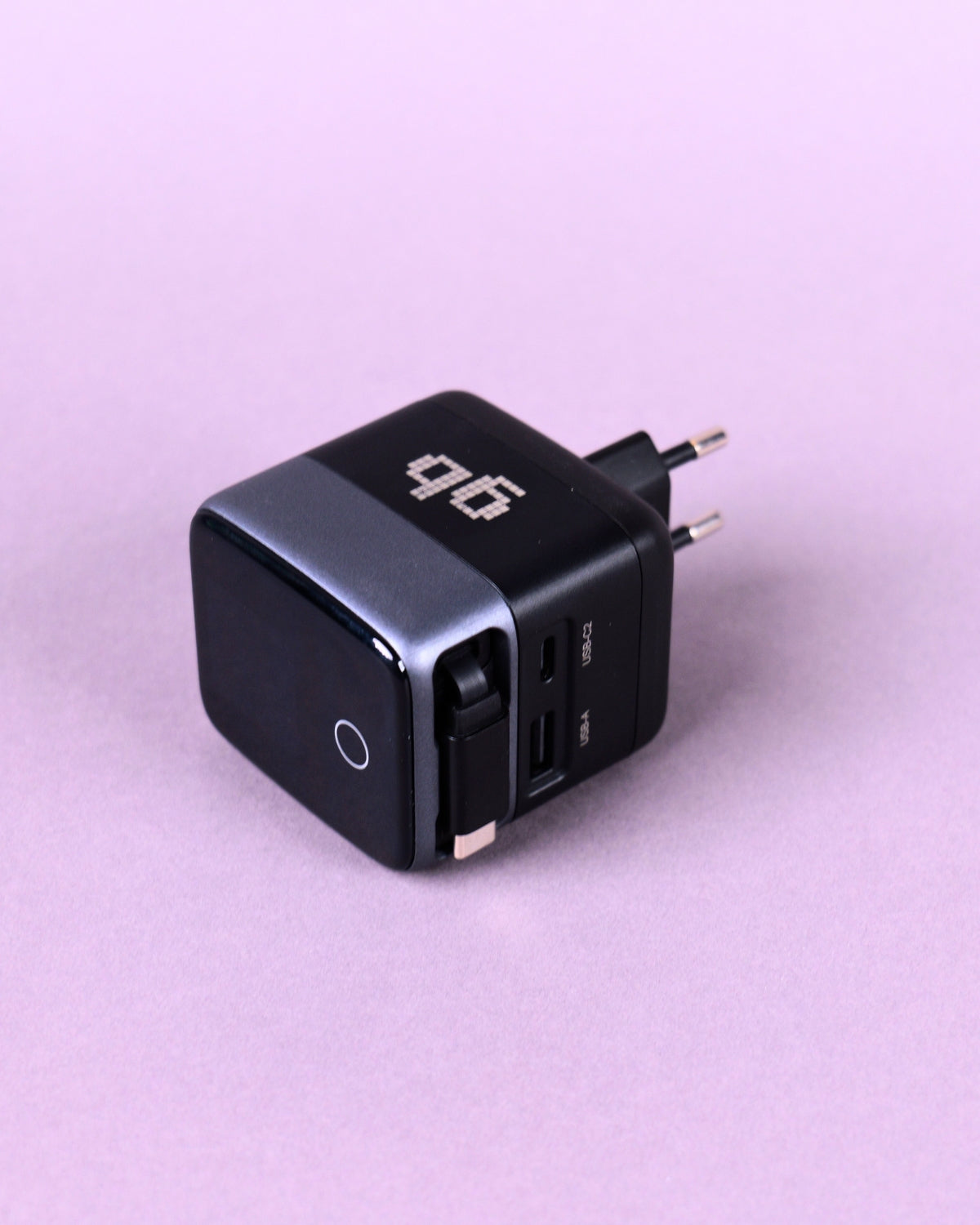 Încărcător rapid GB 70W GaN USB-C, 2x USB-C, 1 x USB-A, Afișaj LED, Power Delivery + PPS