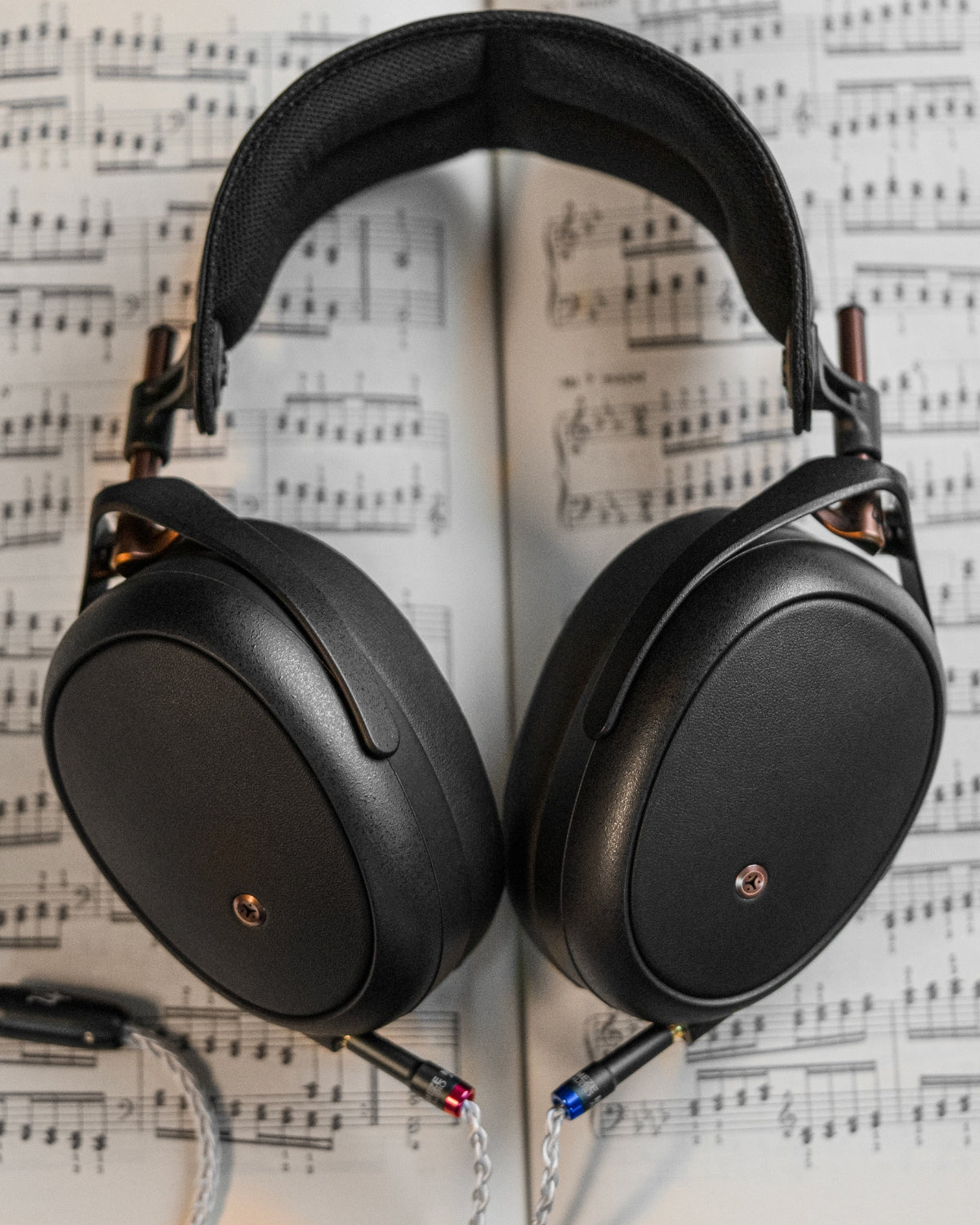 Meze Lyric Hi-Fi Headphones, Over-Ear