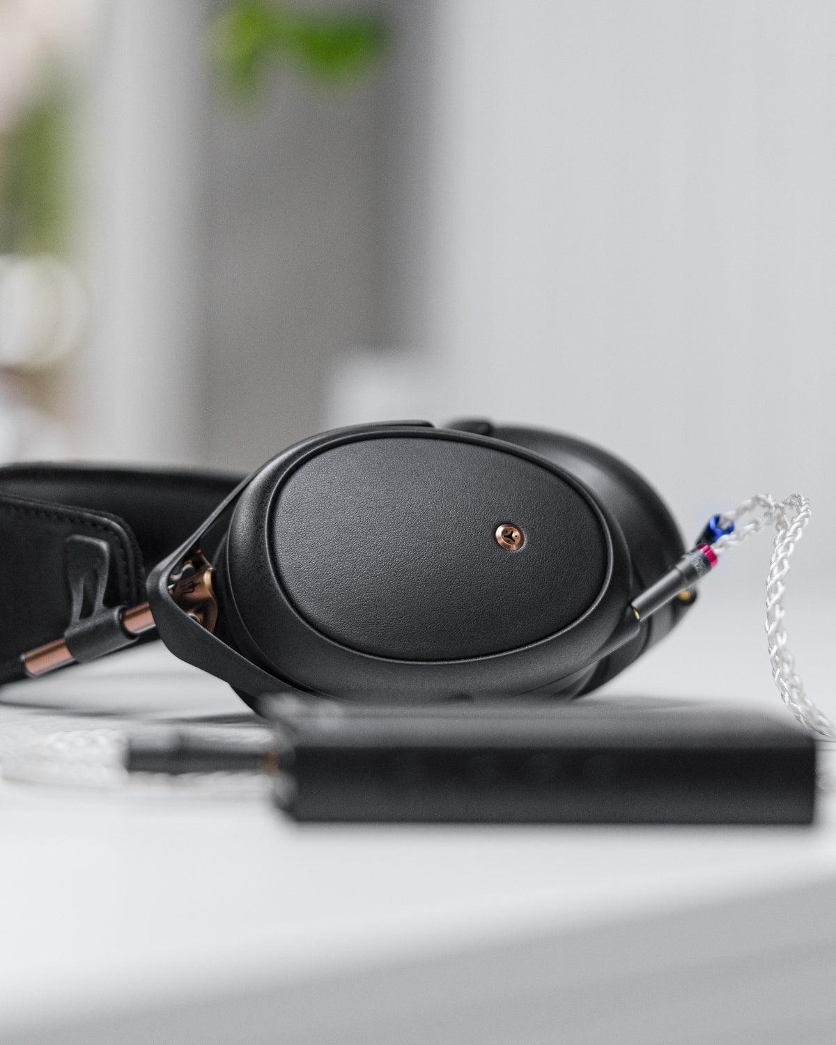 Meze Lyric Hi-Fi Headphones, Over-Ear