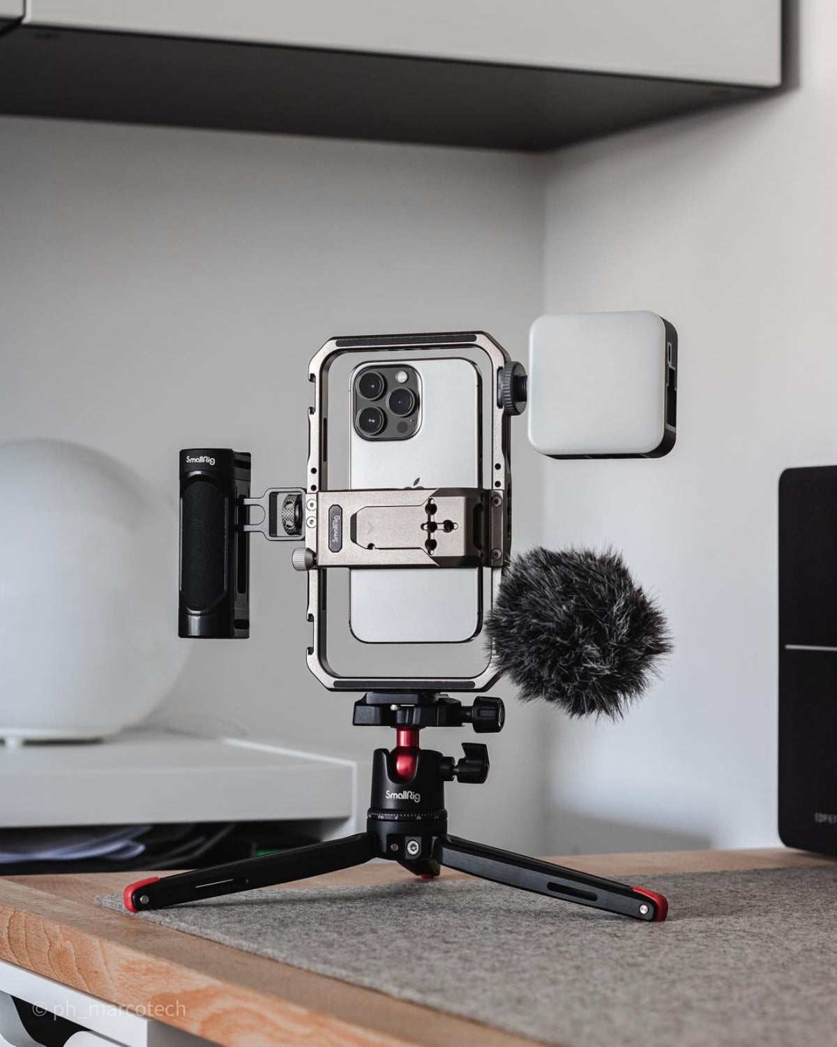 SmallRig 3384 All-in-One Video Kit For Smartphone Creators