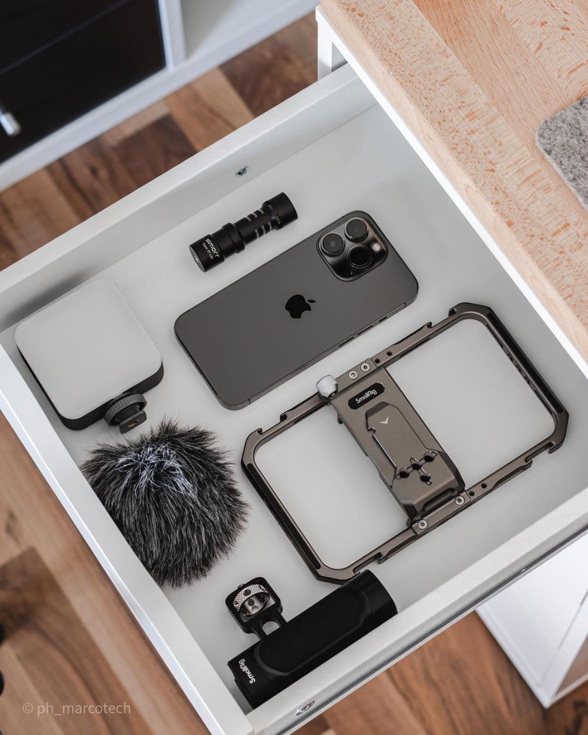 SmallRig 3384 All-in-One Video Kit For Smartphone Creators