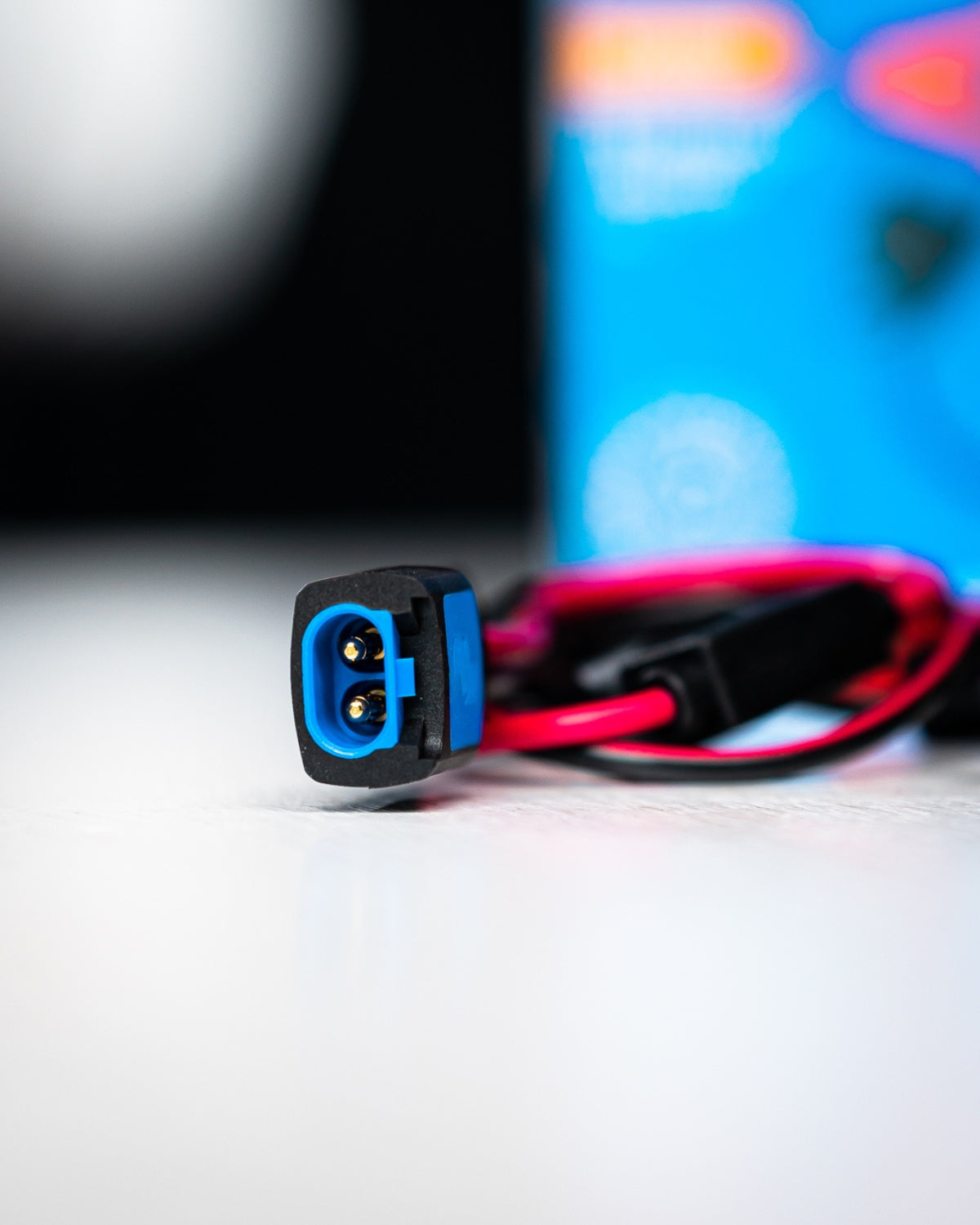 Cleme conectare Redresor Victron Blue Smart