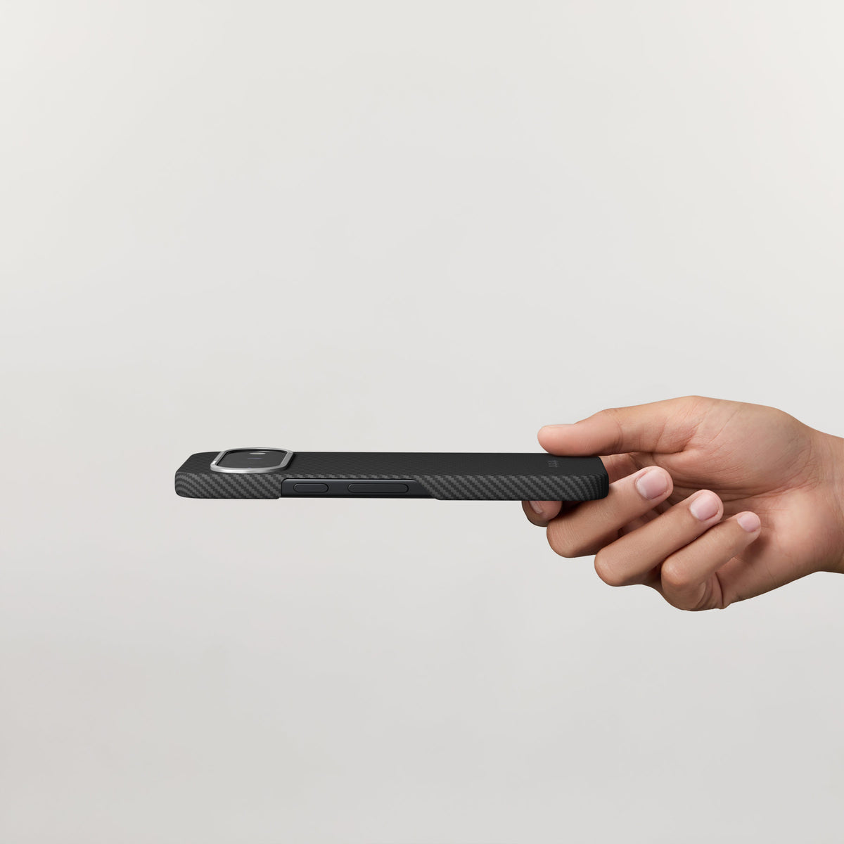 Husă Pitaka Edge Case, Black/Grey Twill — Google Pixel 11