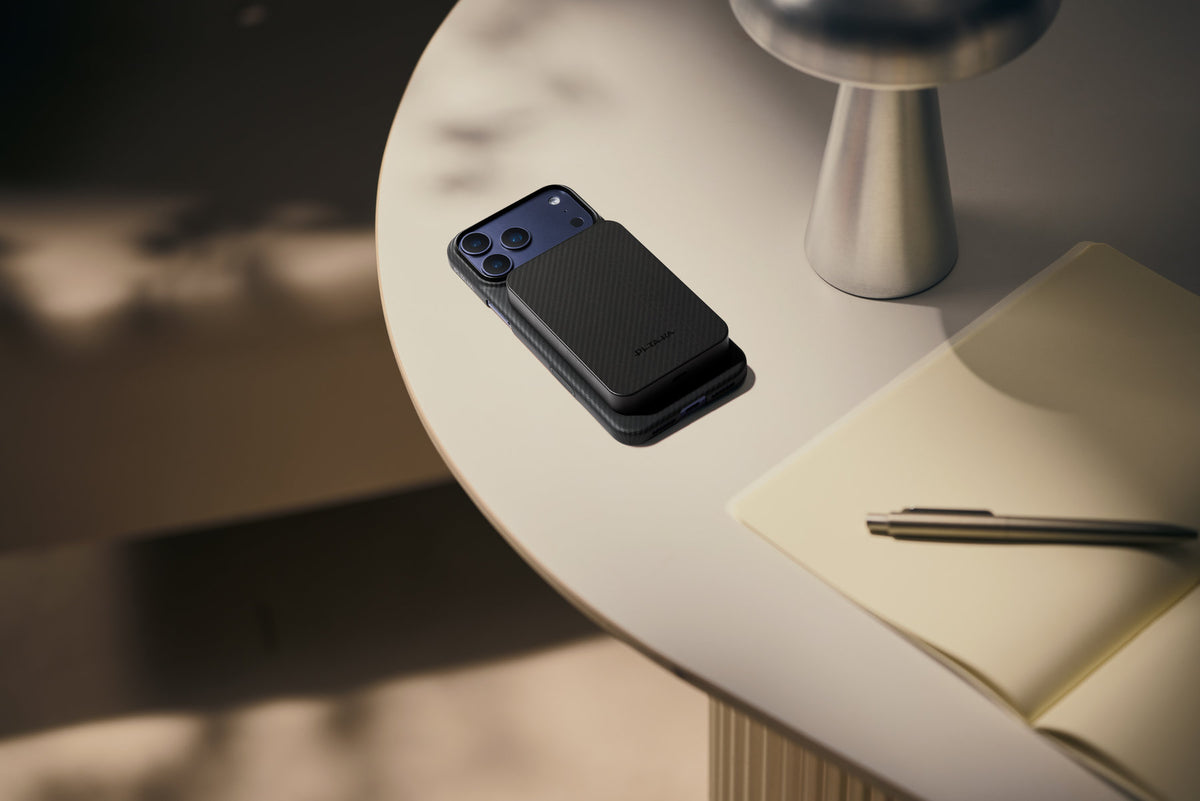 Baterie externă Pitaka Power Bank Qi2, 10 000 mAh, Black/Grey