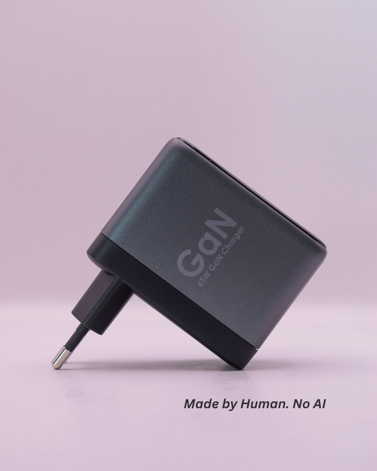 GB 65W GaN Charger, 2x USB-C, 1 x USB-A, LED Display, Touch, Power Delivery + PPS - Laptop, Phone