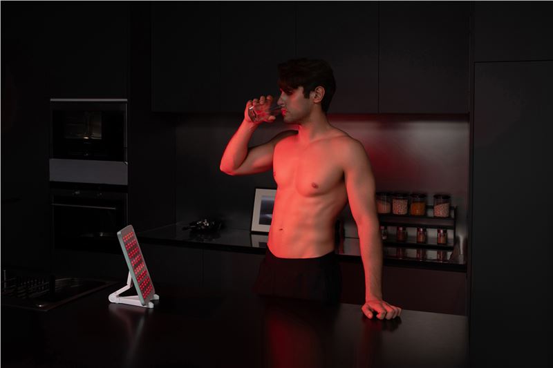 Panou cu lumină roșie și infraroșu Nanoleaf Red Light Therapy Panel