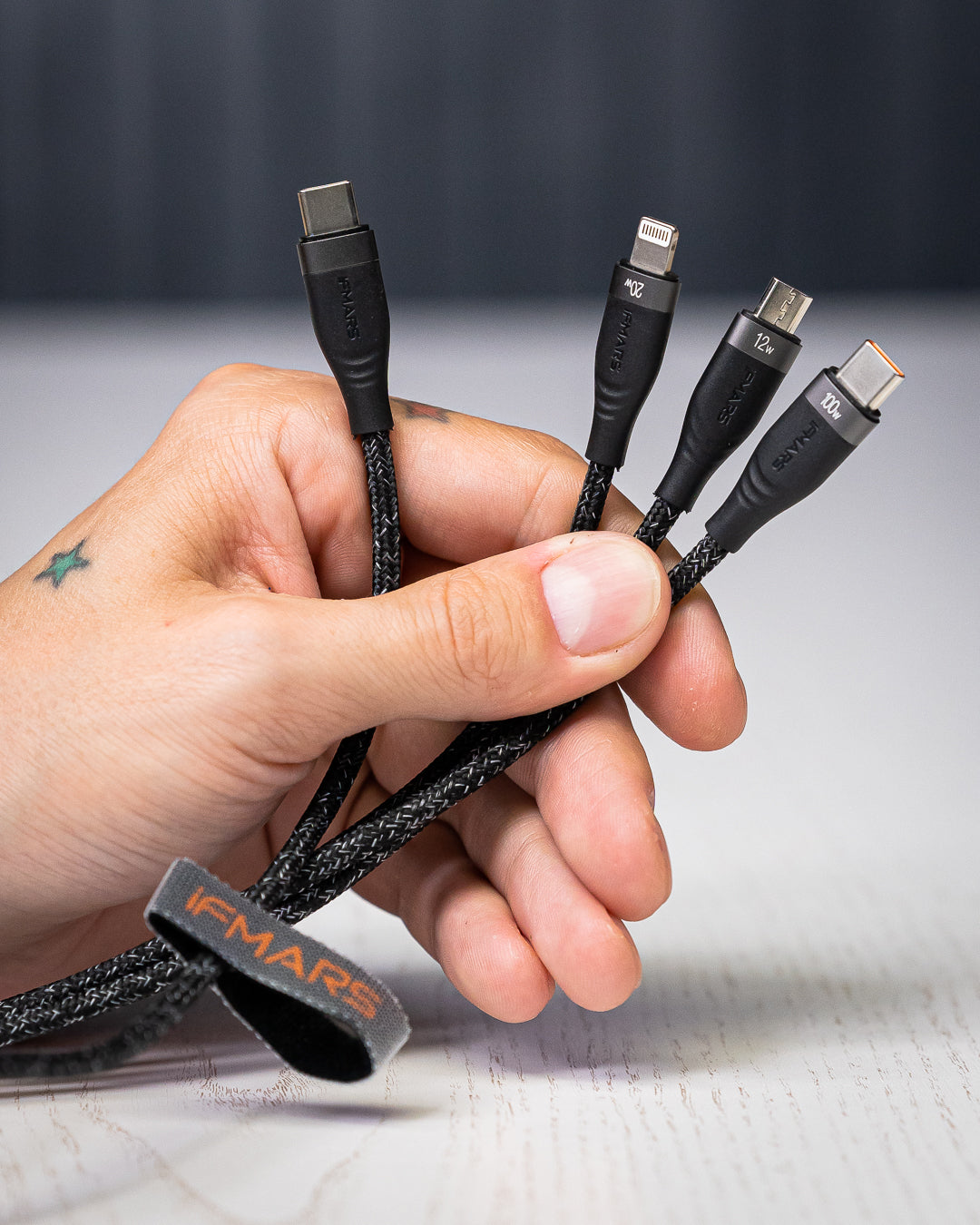 Cablu de Încărcare 3 în 1, USB-C la USB-C, Lightning, Micro-USB, 2 Metri